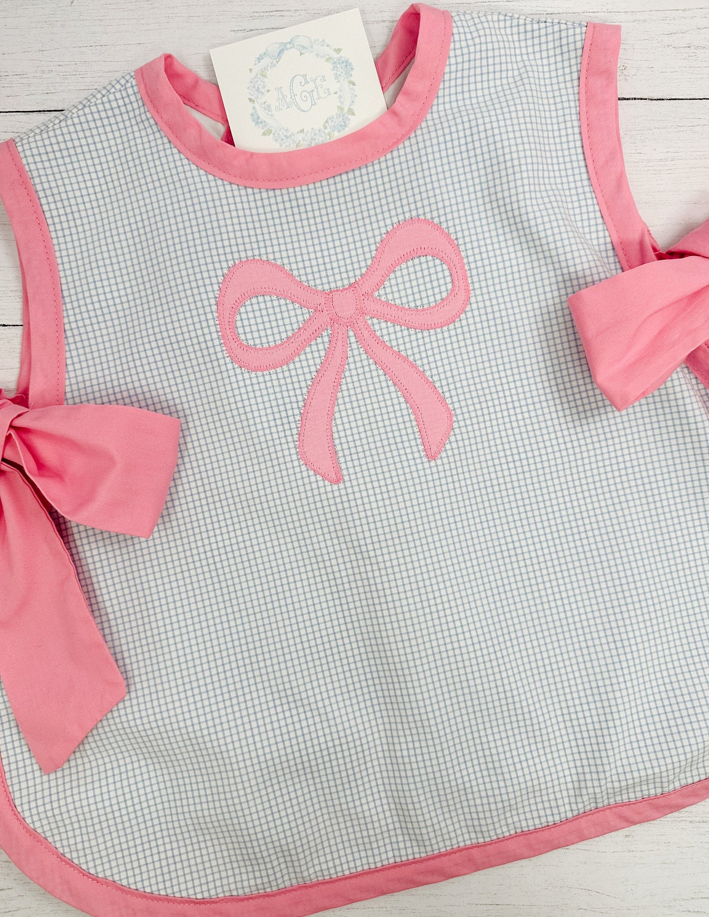 Bow Zigzag Stitch Applique