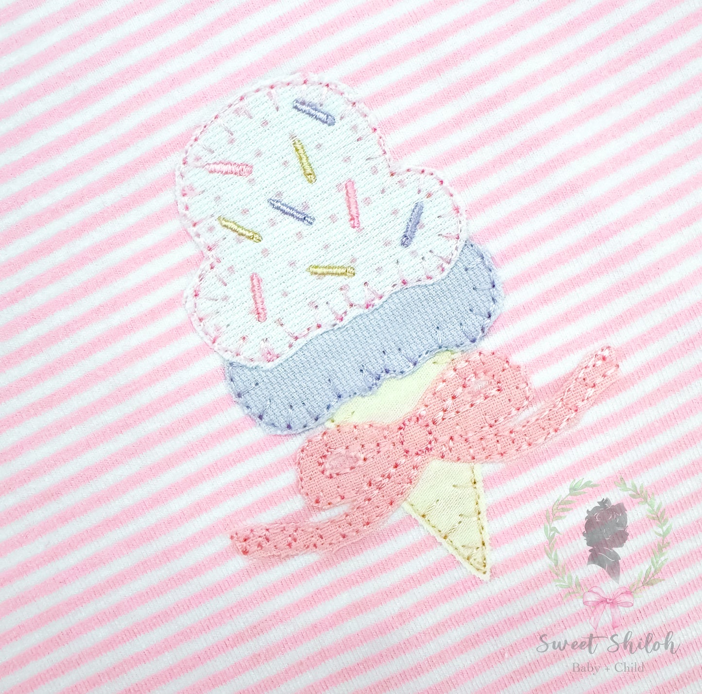 Ice Cream with Bow Blanket Stitch Applique